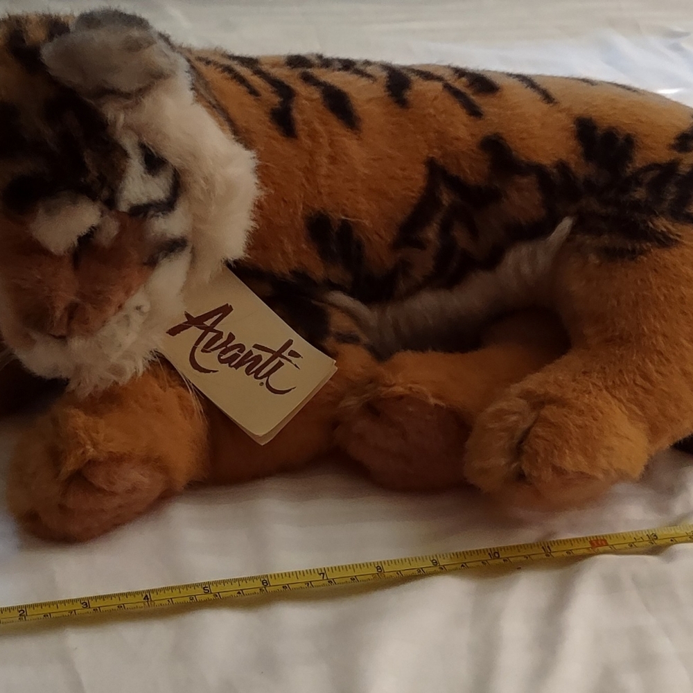 Avanti animal collection 20" tiger